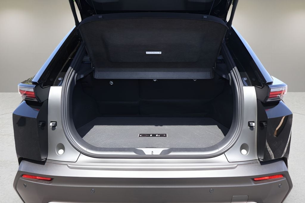 2026 Toyota C-HR Base