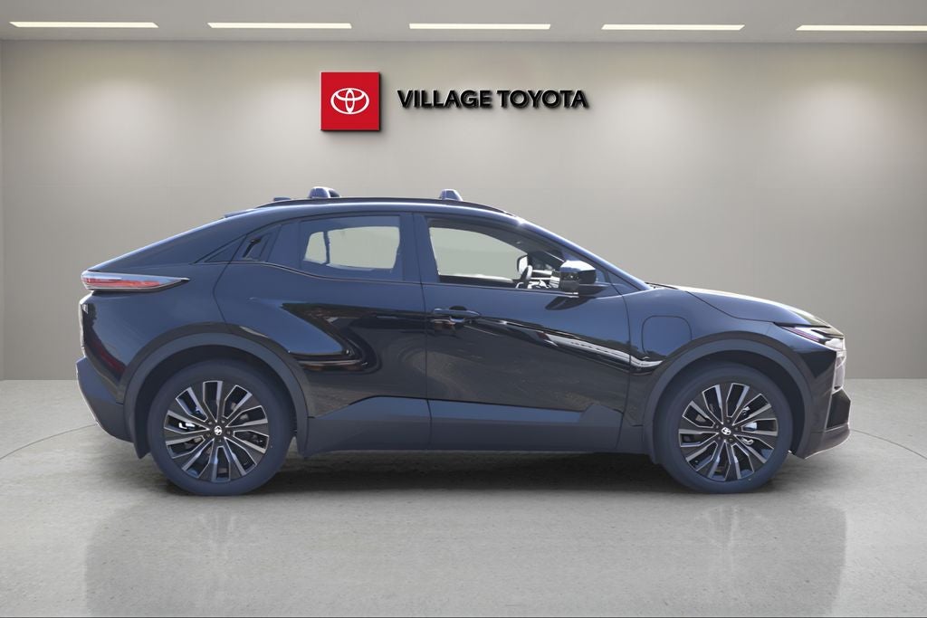 2026 Toyota C-HR Base