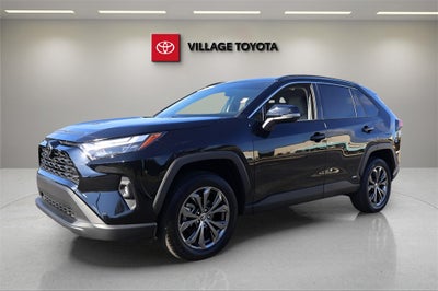 2025 Toyota RAV4 Hybrid XLE Premium