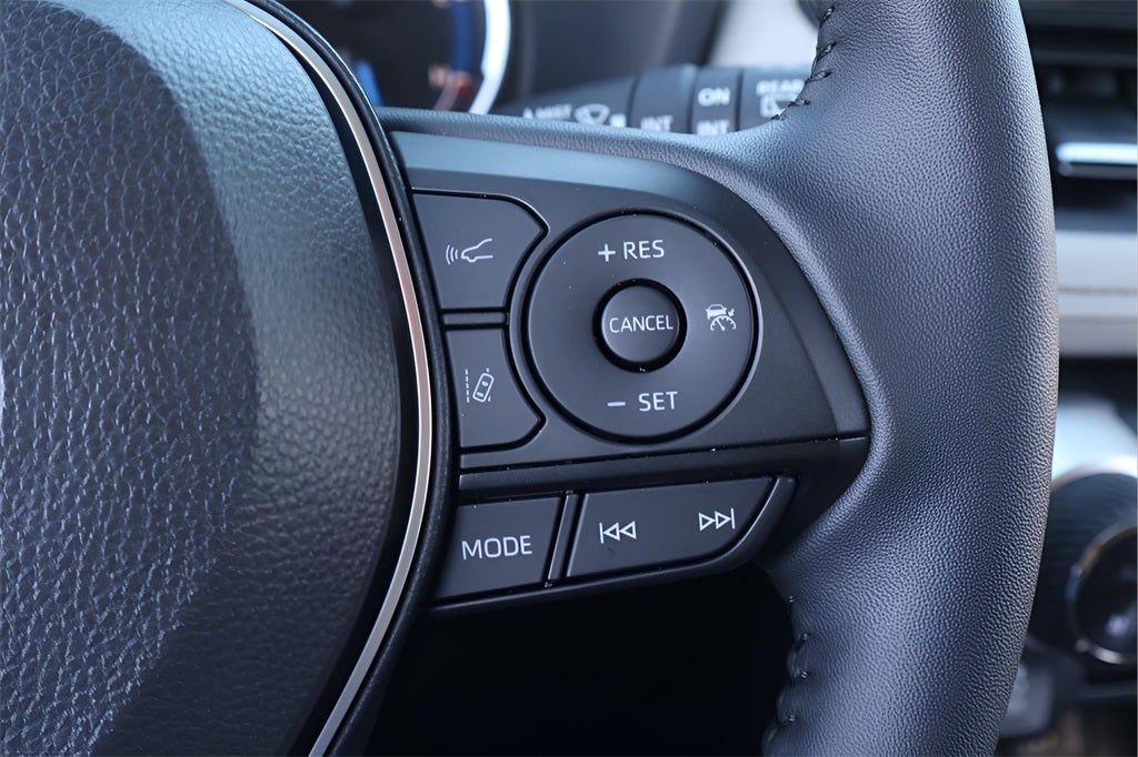 2025 Toyota RAV4 Hybrid XLE Premium