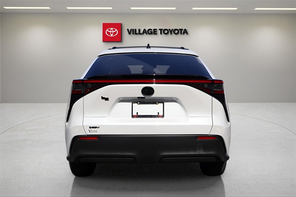 2026 Toyota bZ XLE Plus