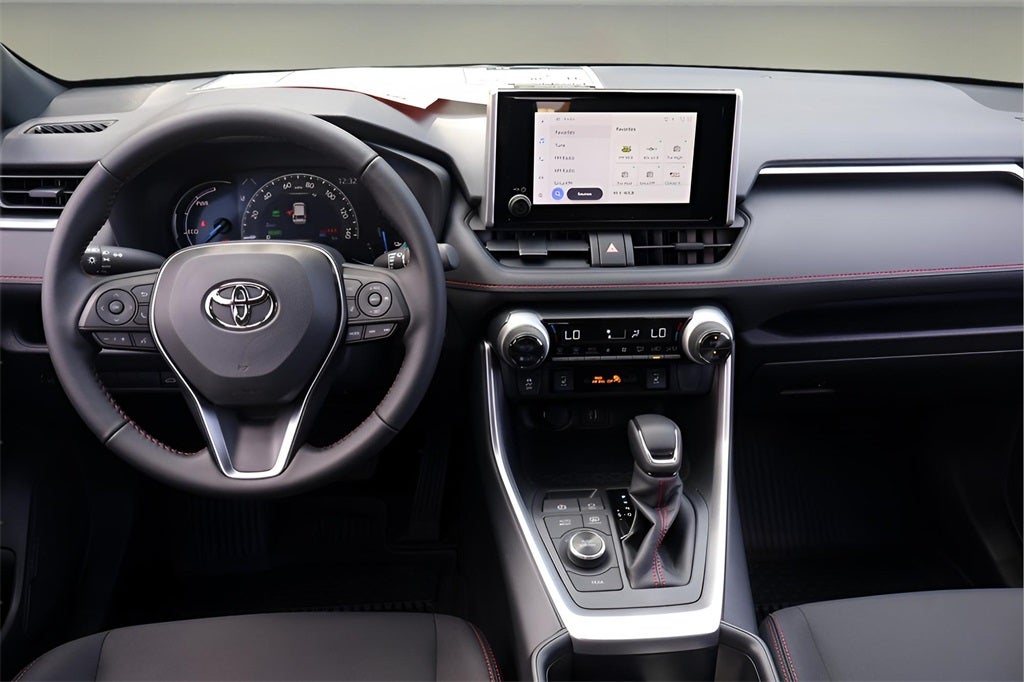 2025 Toyota RAV4 Plug-In Hybrid SE