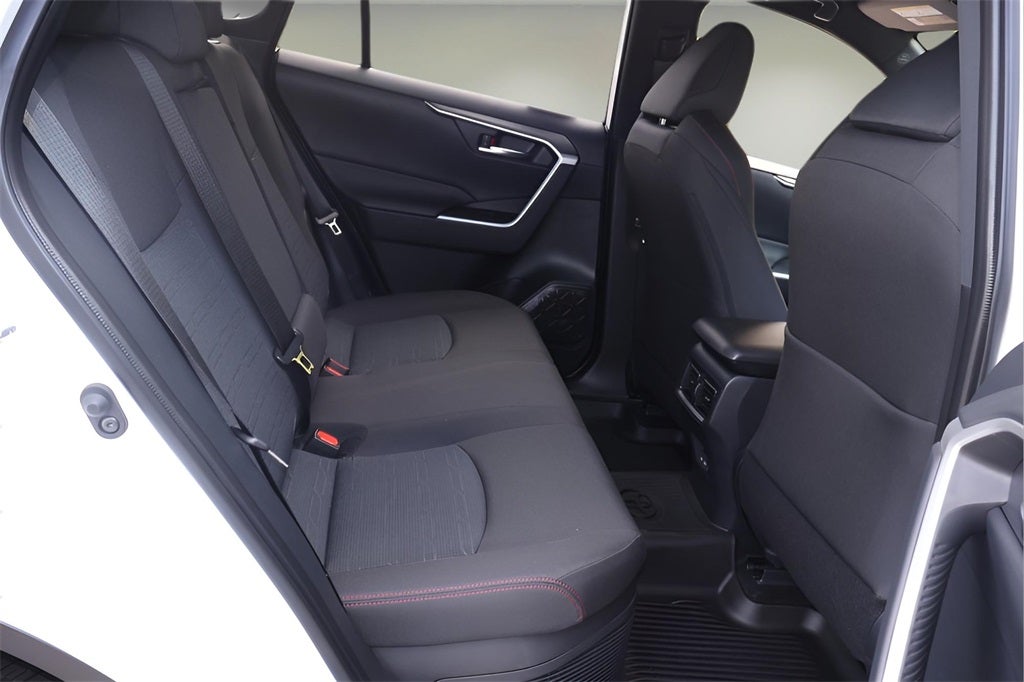 2025 Toyota RAV4 Plug-In Hybrid SE