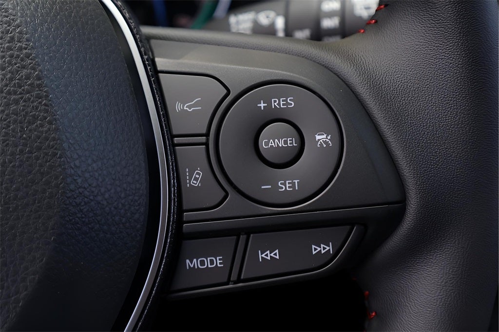 2025 Toyota RAV4 Plug-In Hybrid SE