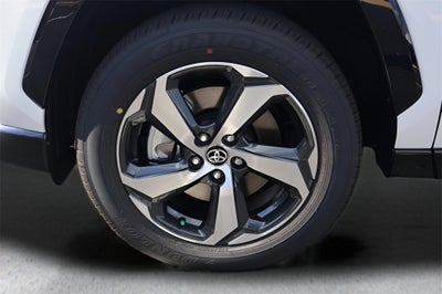 2025 Toyota RAV4 Plug-In Hybrid SE