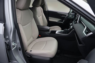 2023 Toyota RAV4 Hybrid XLE