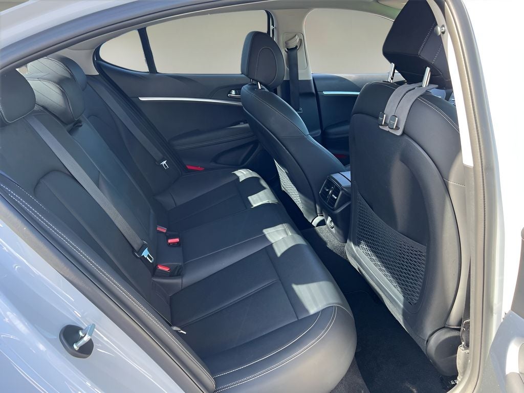 2020 Genesis G70 2.0T