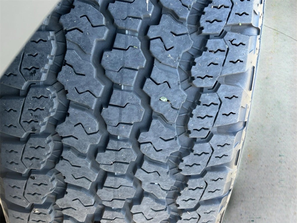 2023 Land Rover Defender 90 75th Edition