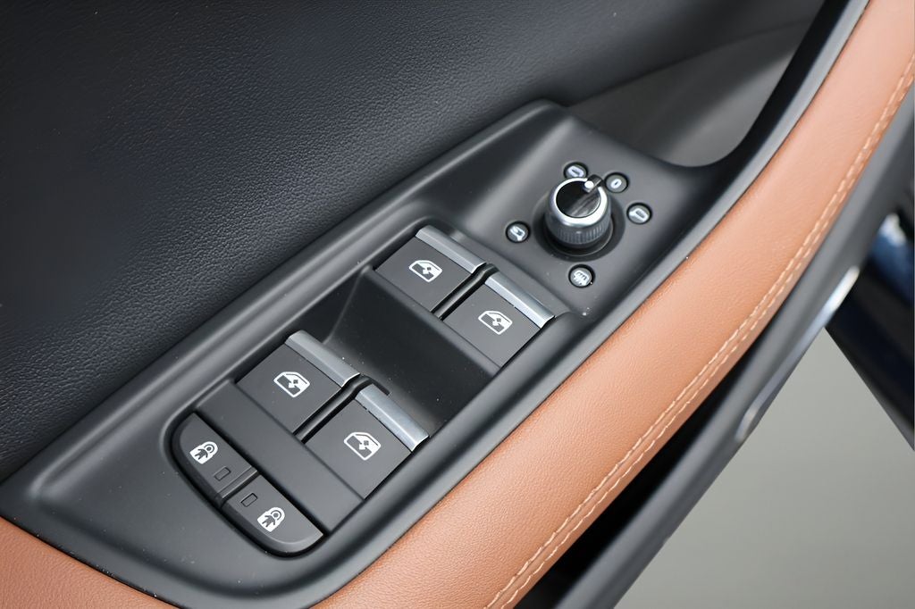 2023 Audi Q7 55 Prestige quattro