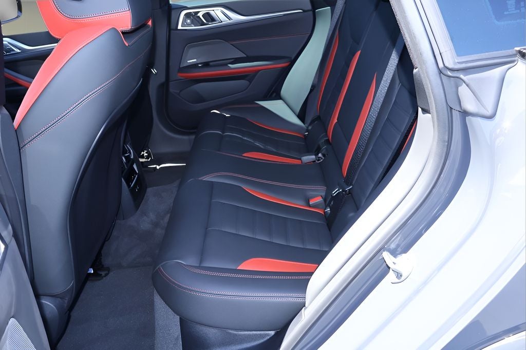 2026 BMW i4 M60