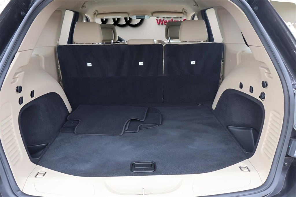 2019 Jeep Grand Cherokee Laredo E