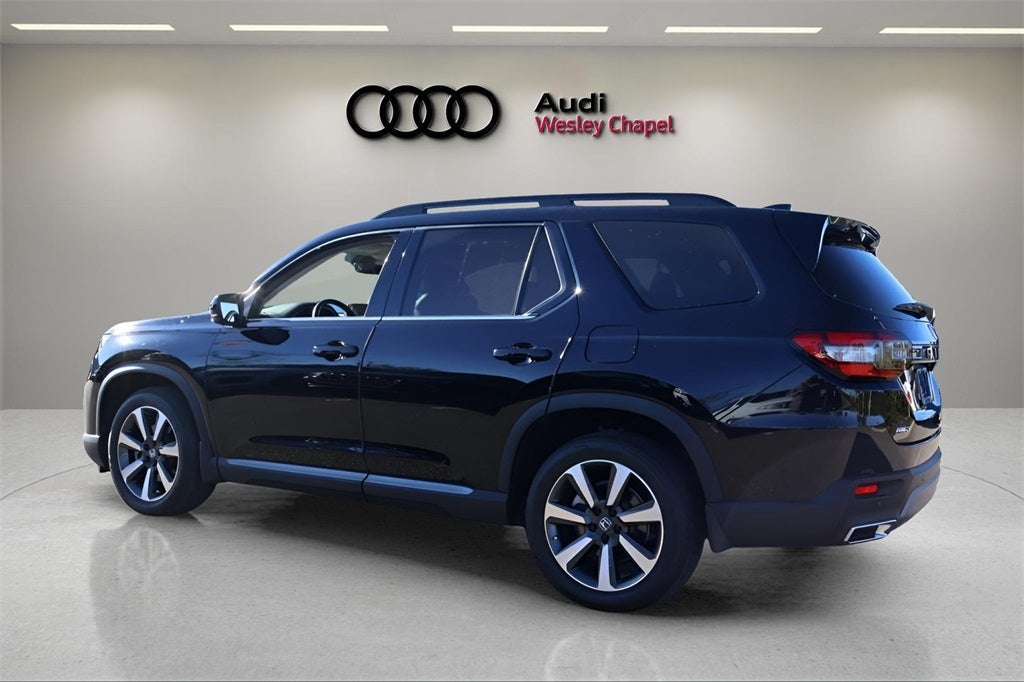 2023 Honda Pilot Elite