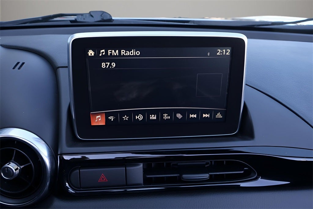 2019 FIAT 124 Spider Lusso