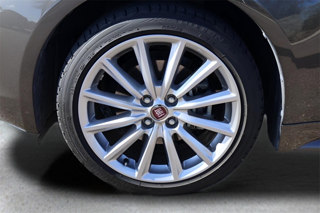 2019 FIAT 124 Spider Lusso