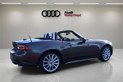 2019 FIAT 124 Spider Lusso