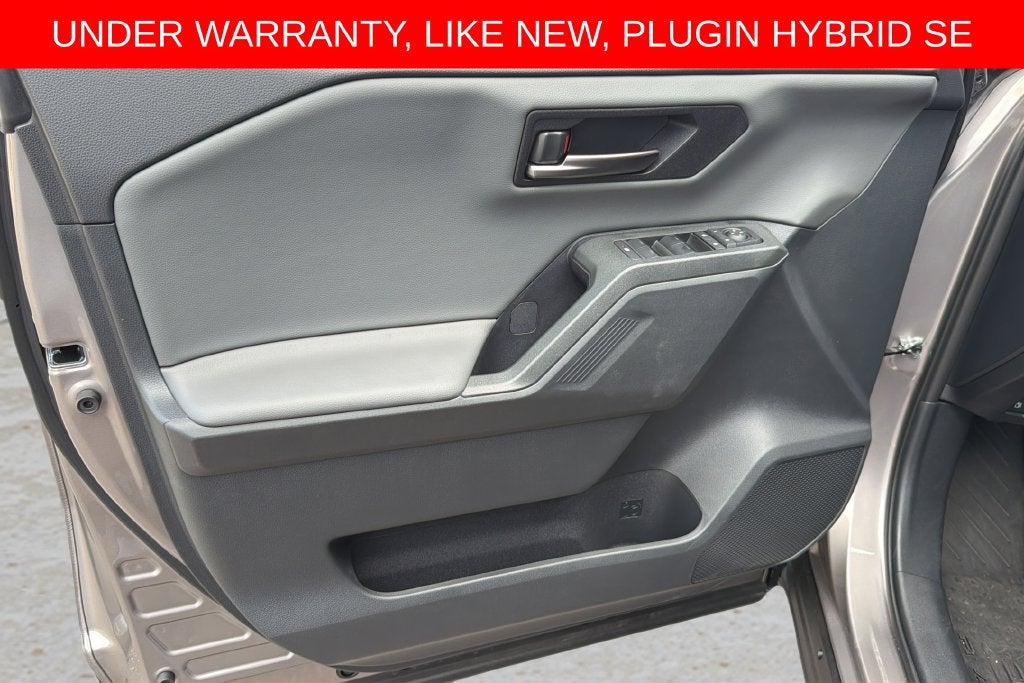 2026 Toyota RAV4 Plug-In Hybrid SE