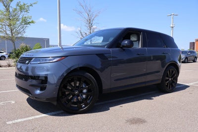 2025 Land Rover Range Rover Sport SE