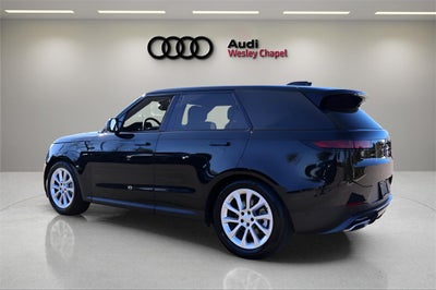 2025 Land Rover Range Rover Sport SE