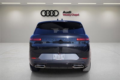 2025 Land Rover Range Rover Sport SE