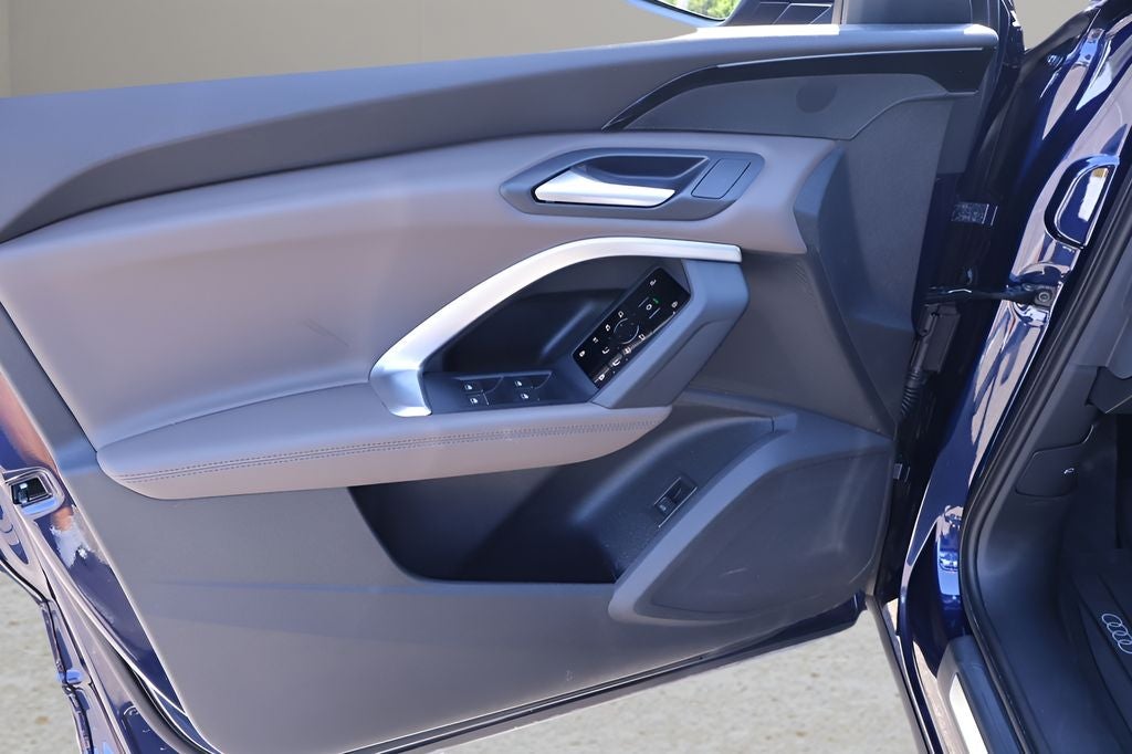 2025 Audi Q5 2.0T Premium quattro