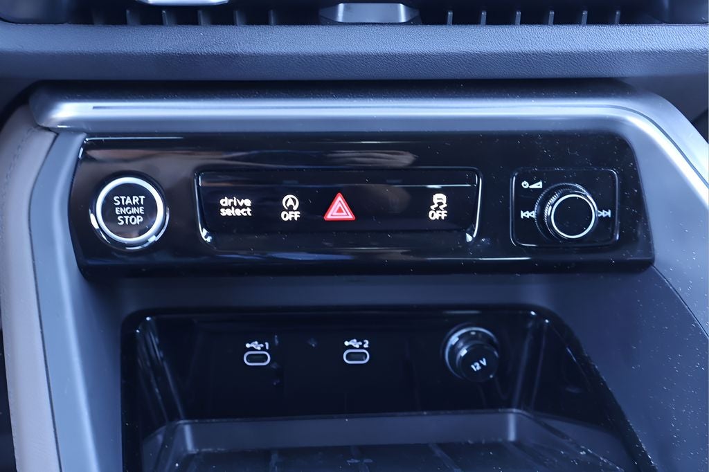 2025 Audi Q5 2.0T Premium quattro