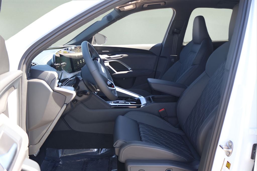 2026 Audi SQ5 Premium Plus quattro
