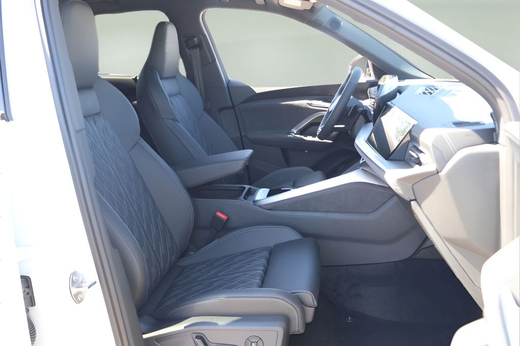 2026 Audi SQ5 Premium Plus quattro