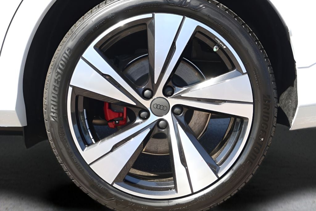 2026 Audi SQ5 Premium Plus quattro