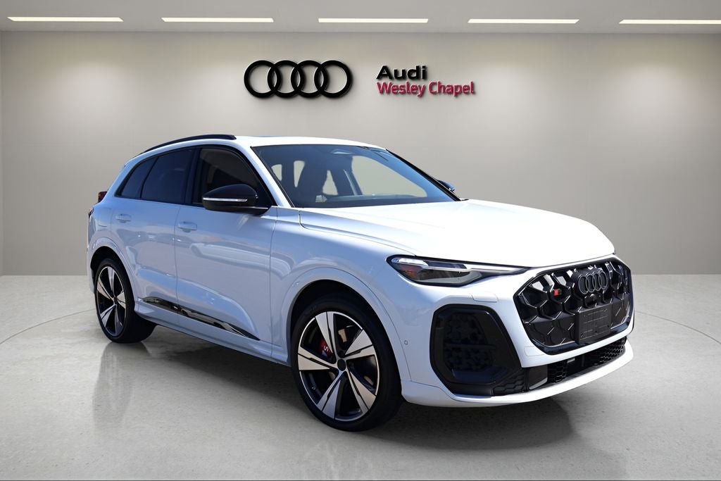 2026 Audi SQ5 Premium Plus quattro