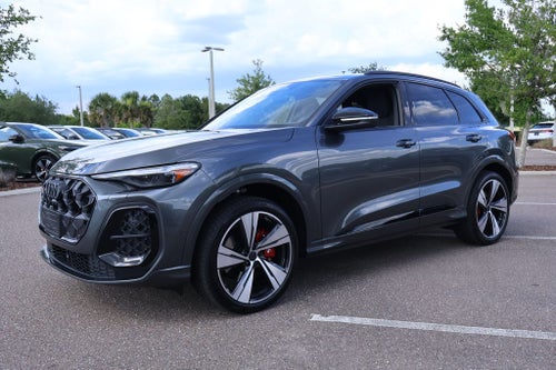 2026 Audi SQ5 Premium Plus quattro