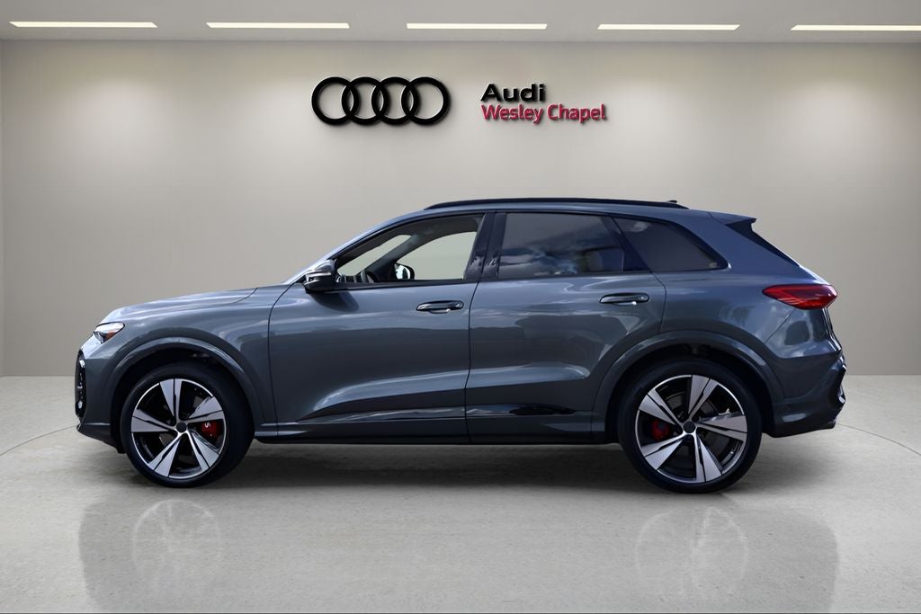 2026 Audi SQ5 Premium Plus quattro