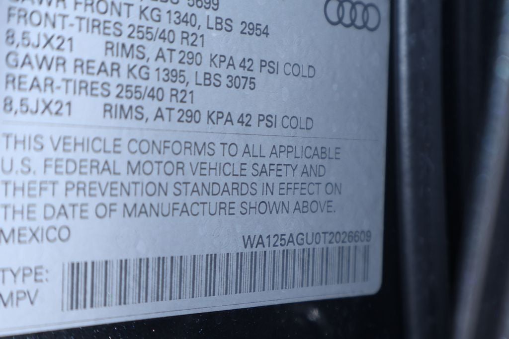 2026 Audi SQ5 Premium Plus quattro