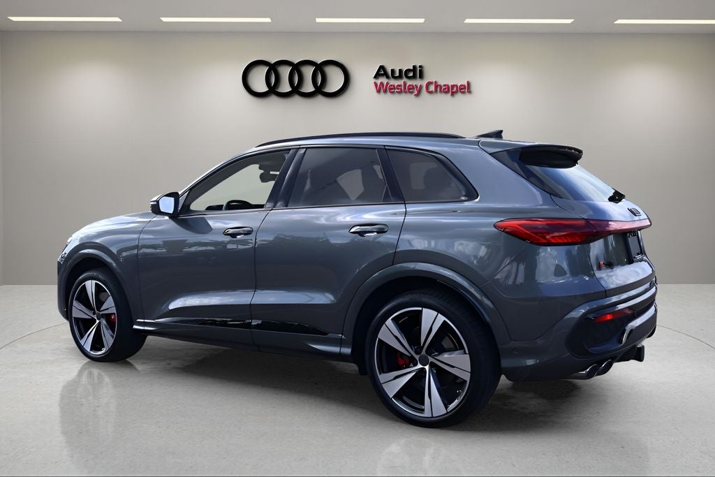 2026 Audi SQ5 Premium Plus quattro