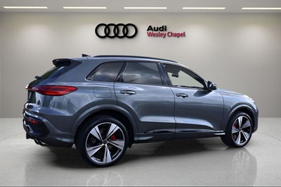 2026 Audi SQ5 Premium Plus quattro