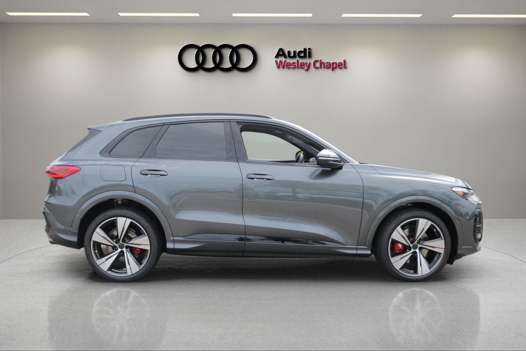 2026 Audi SQ5 Premium Plus quattro