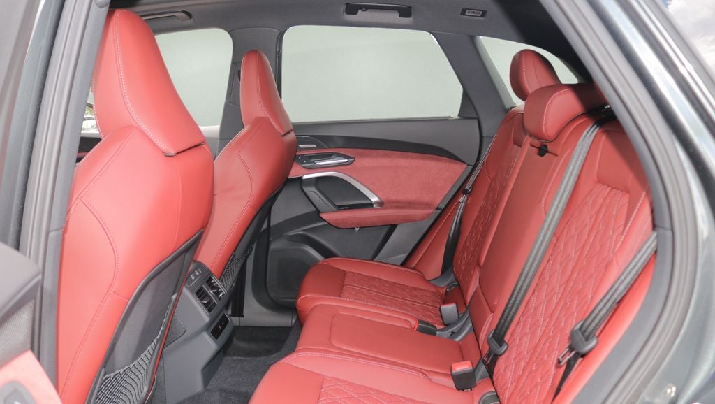 2026 Audi SQ5 Premium Plus quattro