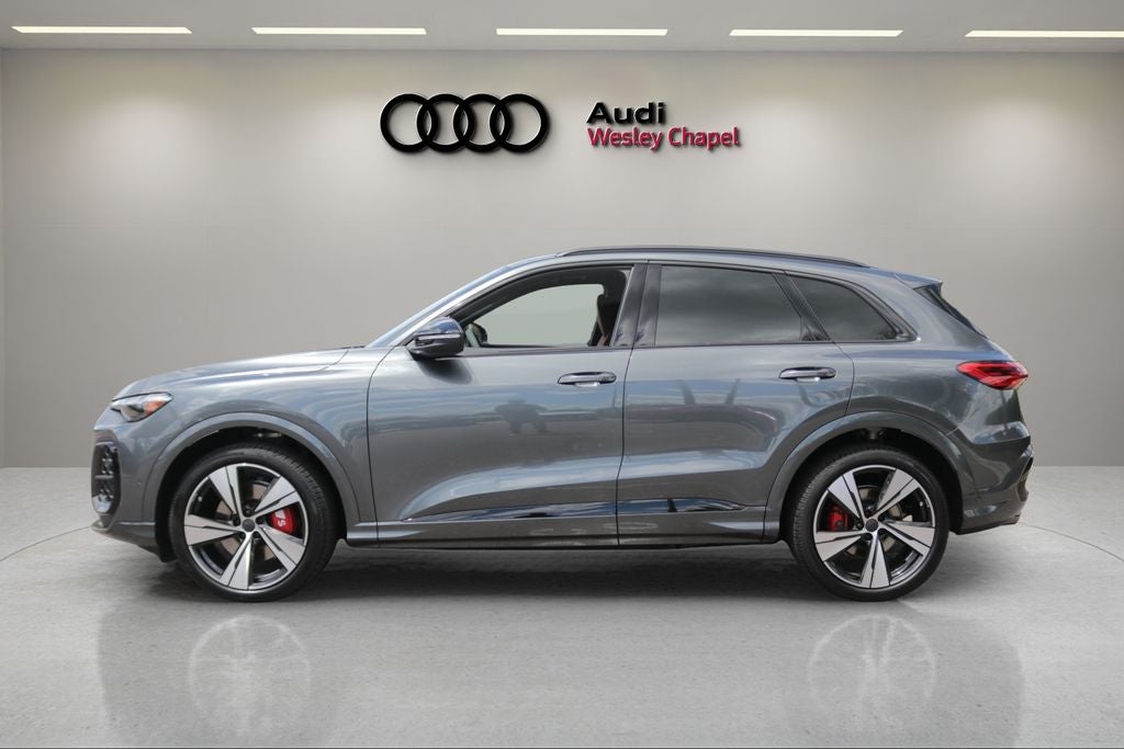 2026 Audi SQ5 Premium Plus quattro