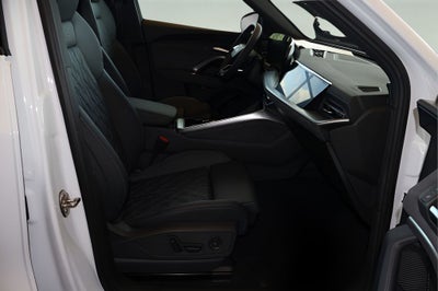 2026 Audi SQ5 Premium Plus quattro