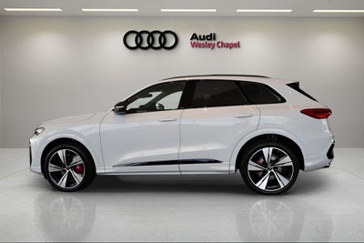 2026 Audi SQ5 Premium Plus quattro