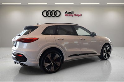 2026 Audi SQ5 Premium Plus quattro