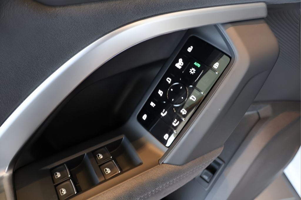 2026 Audi SQ5 Premium Plus quattro