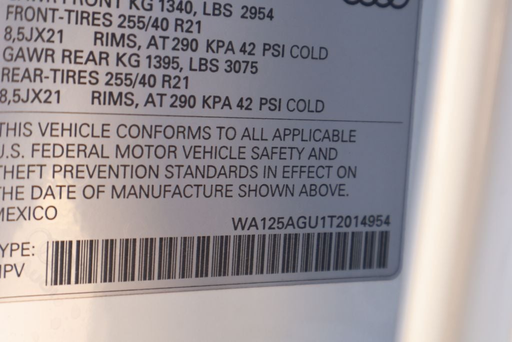 2026 Audi SQ5 Premium Plus quattro