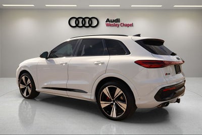 2026 Audi SQ5 Premium Plus quattro