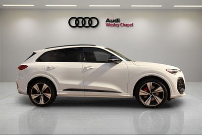 2026 Audi SQ5 Premium Plus quattro