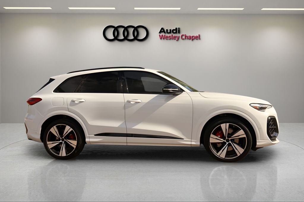 2026 Audi SQ5 Premium Plus quattro