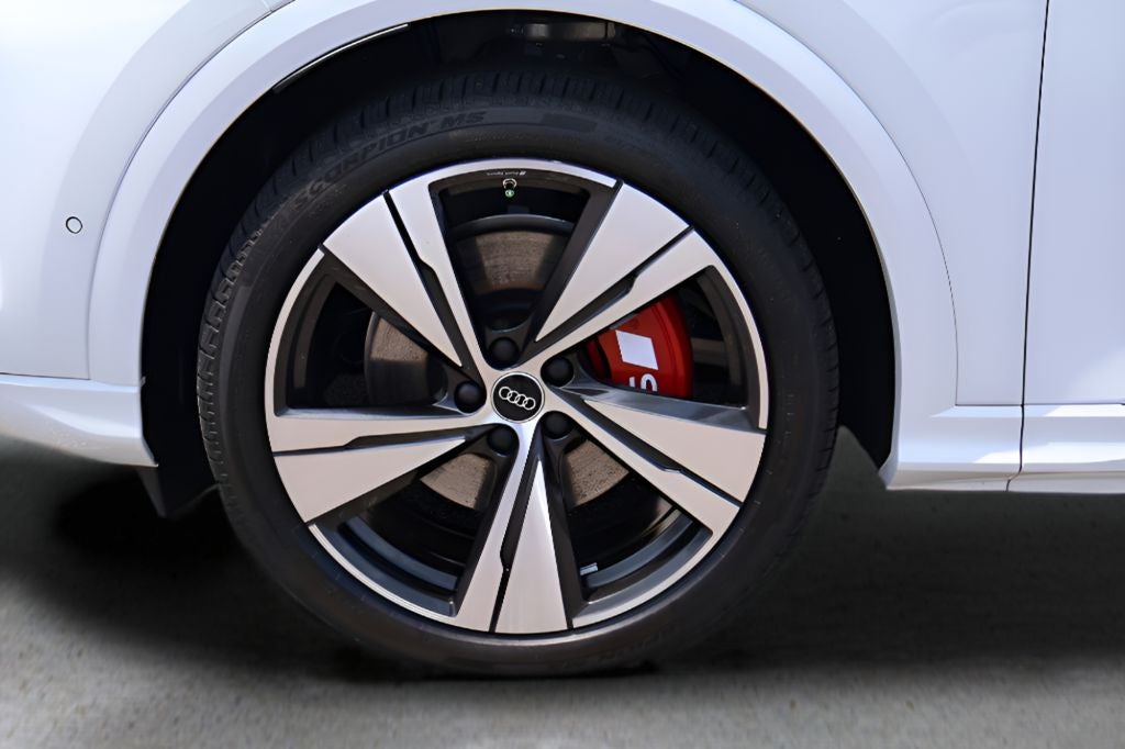 2026 Audi SQ5 Premium Plus quattro