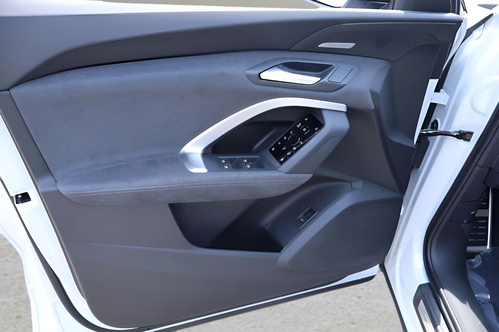 2026 Audi SQ5 Premium Plus quattro