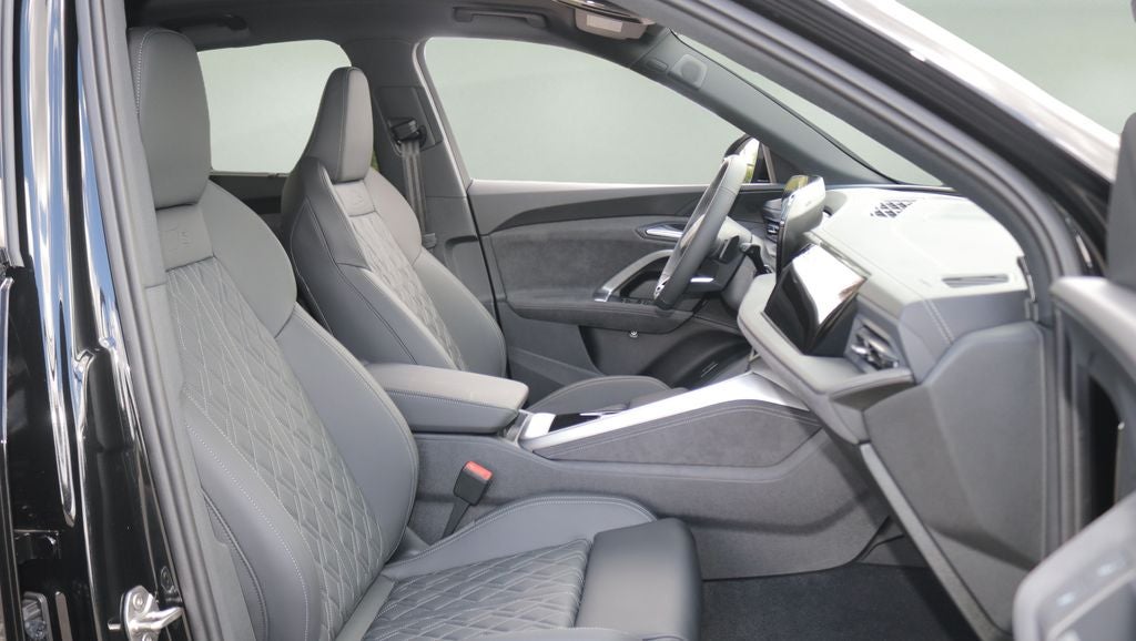 2026 Audi SQ5 Premium Plus quattro