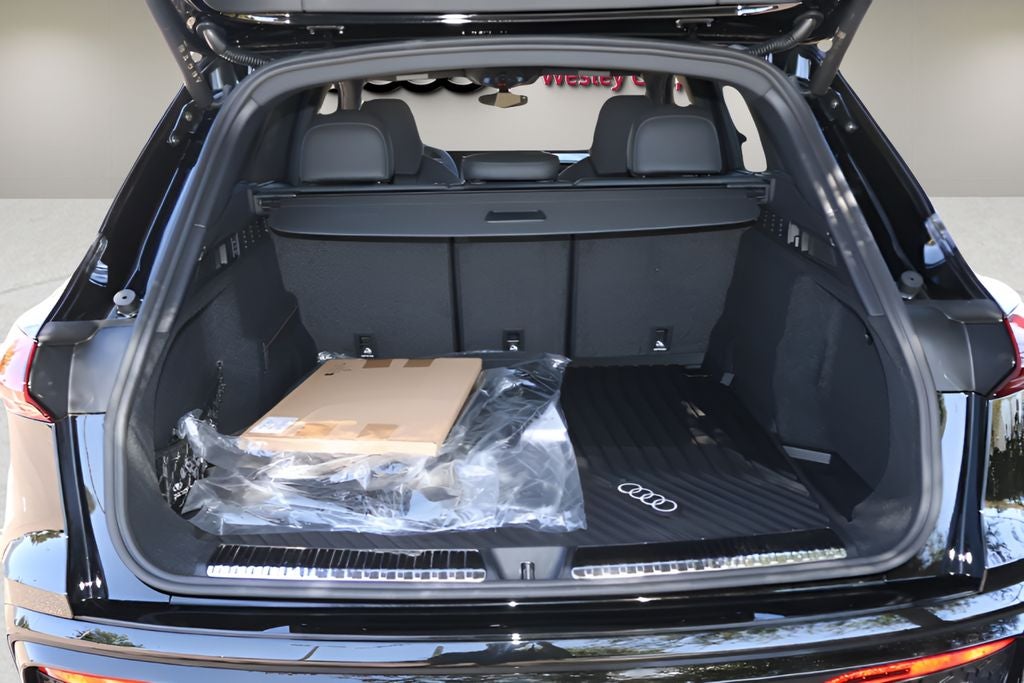 2026 Audi SQ5 Premium Plus quattro