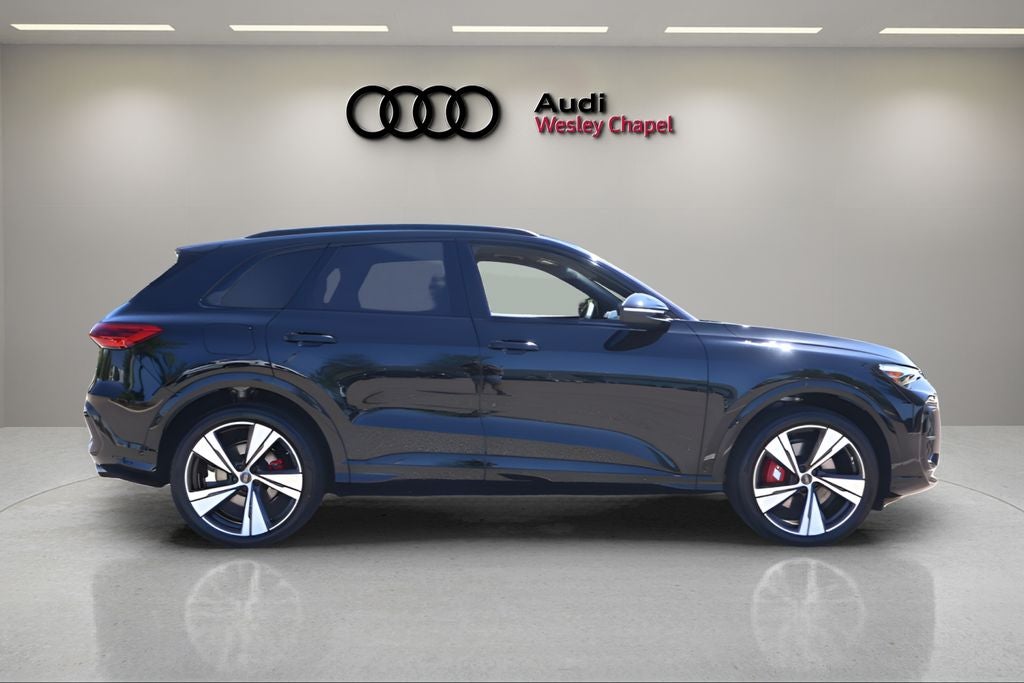 2026 Audi SQ5 Premium Plus quattro
